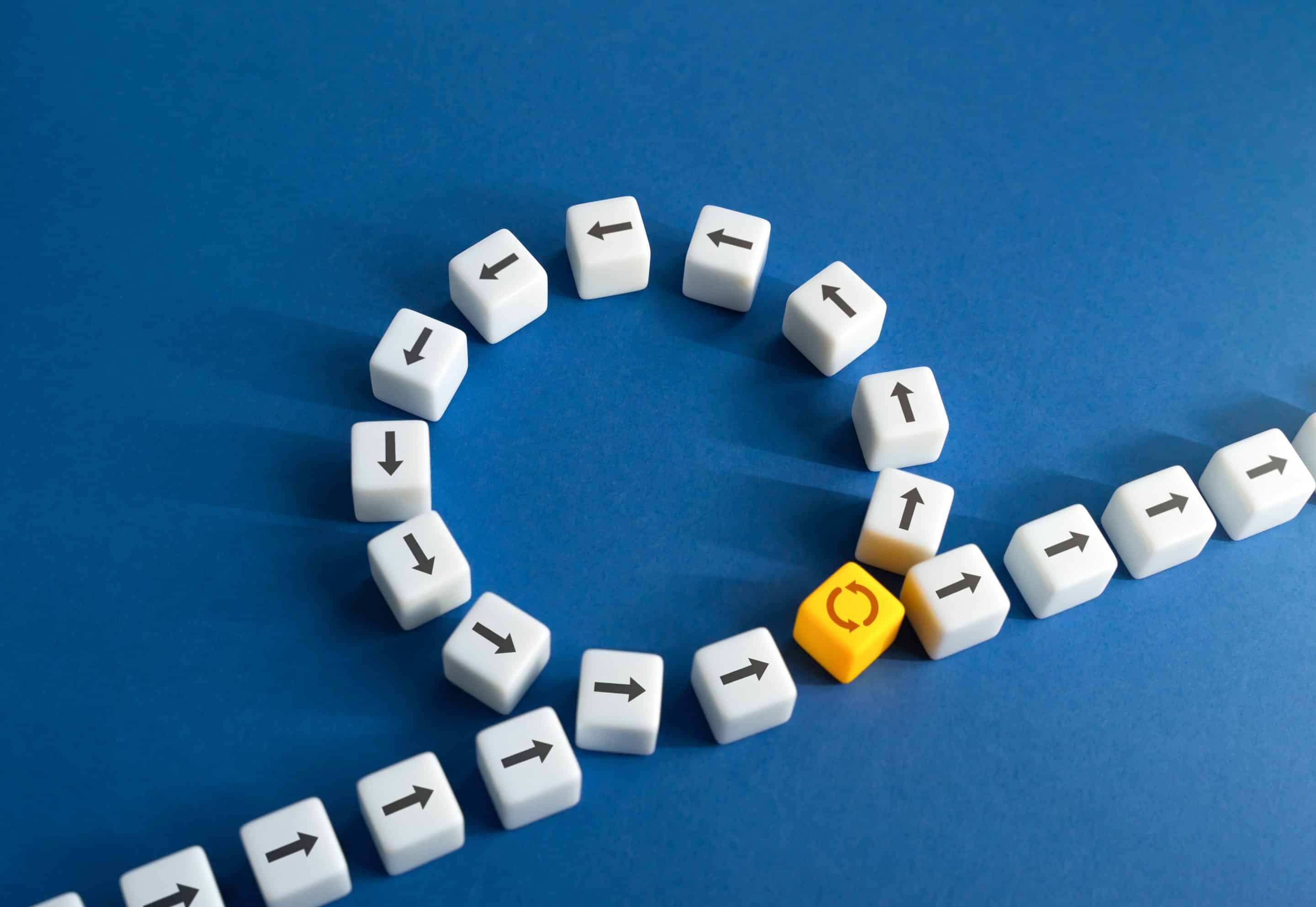 To beat around the bush or move on. Stay put or take risks for new achievements. Spend energy on a dubious matter. Take a break. Make it look like work. Loop cyclicity